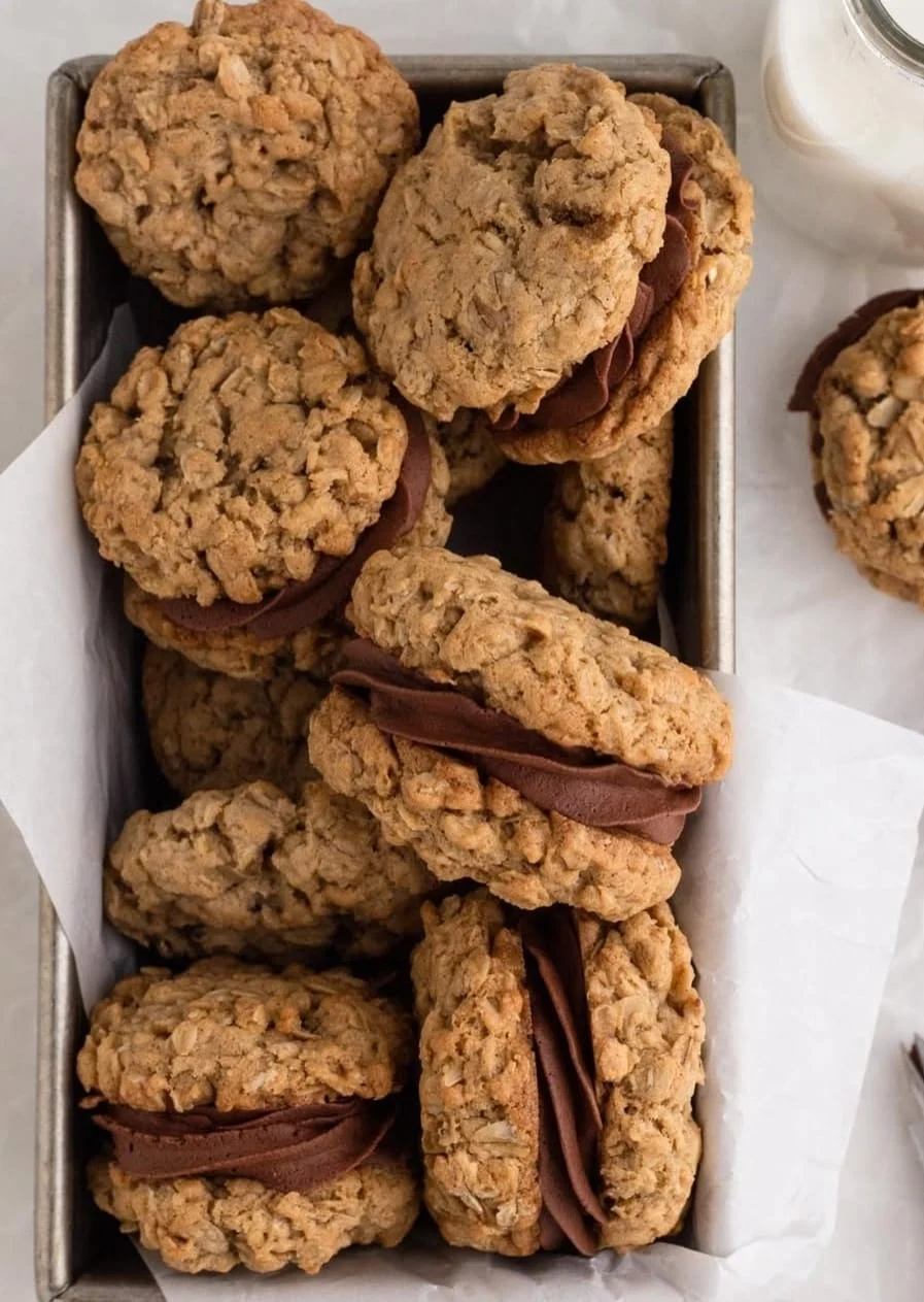 Chewy Browned Butter Oatmeal Cookies with Cinnamon, Nutmeg & Clove
